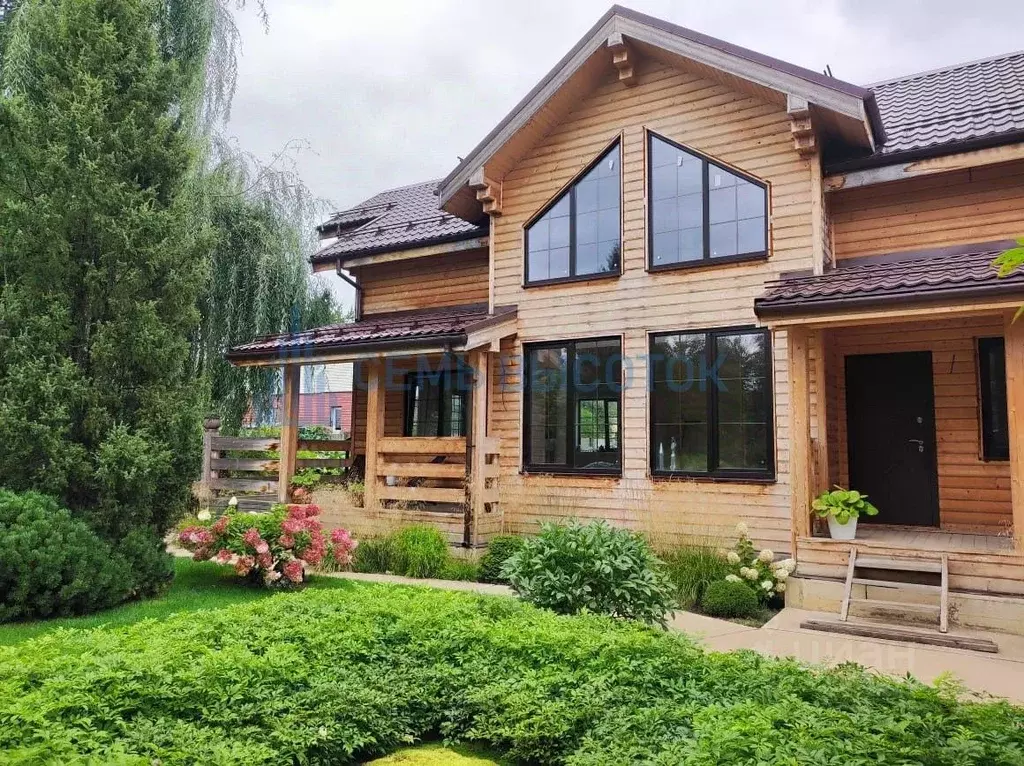 Дом в Москва № 3 ПЭМЗ СНТ, 46 (184 м) - Фото 1