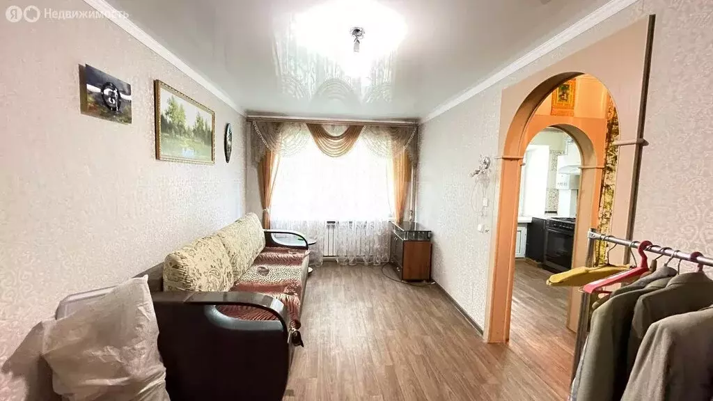1-комнатная квартира: Стерлитамак, улица Нахимова, 1 (29.9 м) - Фото 0