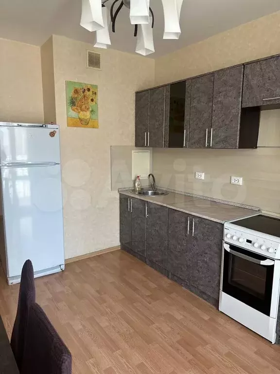 2-к. квартира, 55 м, 2/16 эт. - Фото 0