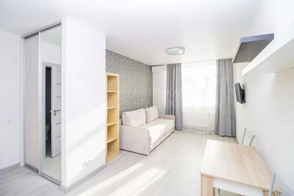 Студия Тюменская область, Тюмень ул. Первооткрывателей, 14 (25.3 м) - Фото 1