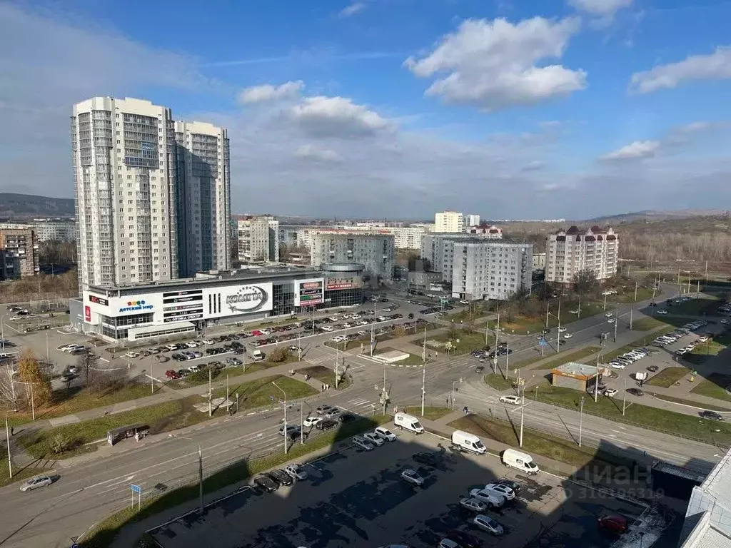 3-к кв. Кемеровская область, Новокузнецк просп. Н.С. Ермакова, 11 ... - Фото 1