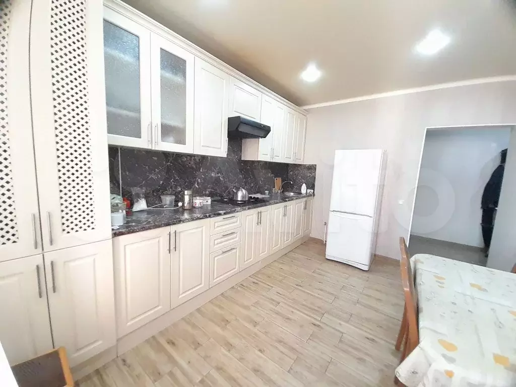 2-к. квартира, 50 м, 1/5 эт. - Фото 0