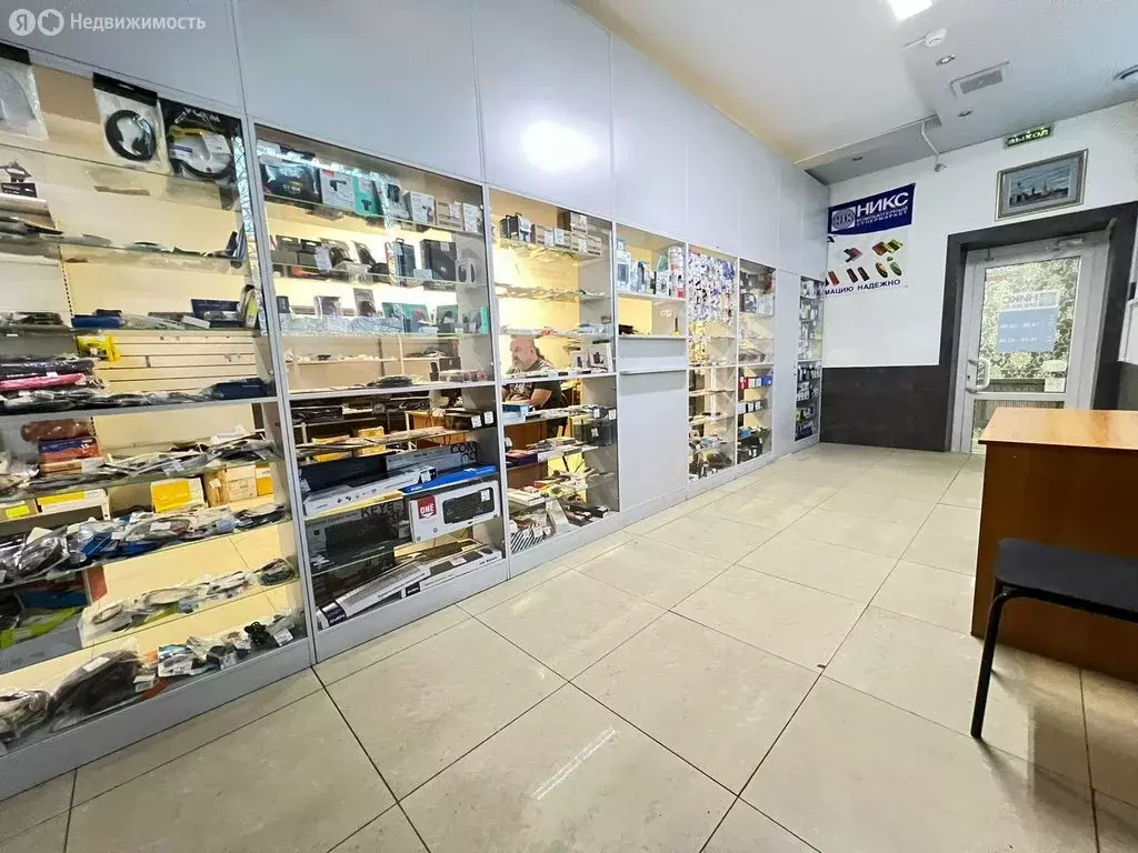 Торговая площадь (130.5 м) - Фото 1