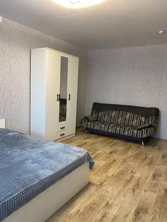 1-к кв. Омская область, Омск проезд 4-й Амурский, 11 (38.0 м) - Фото 1