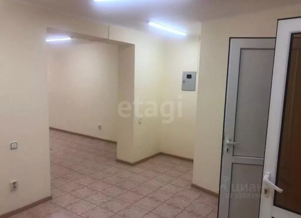 Офис в Адыгея, Майкоп ул. Ленина, 43 (47 м) - Фото 1