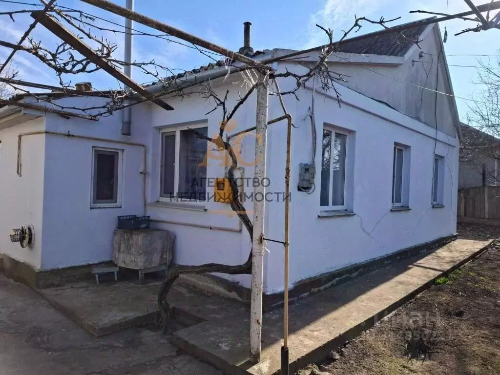 Дом в Крым, Кировский район, с. Владиславовка ул. Федосеева, 1 (47 м) - Фото 0