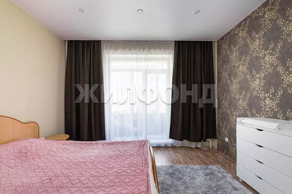2-к кв. Новосибирская область, Новосибирск Большая ул., 652 (45.4 м) - Фото 0