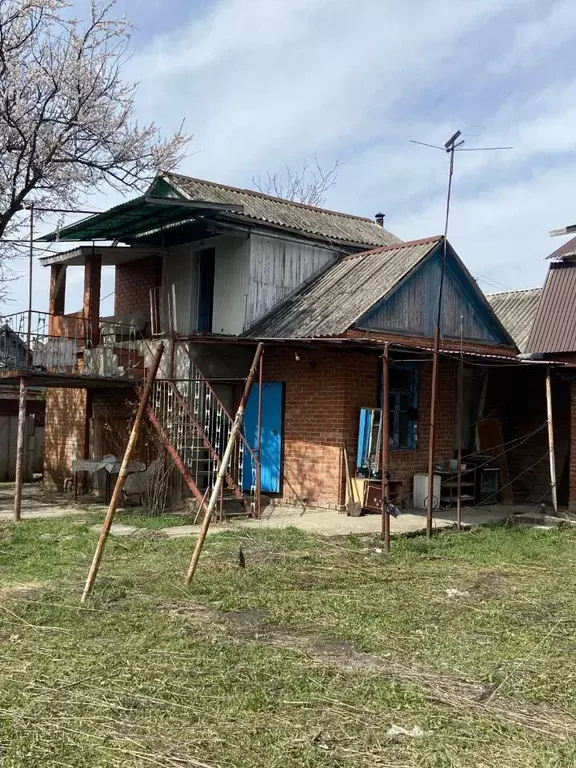 Дом в Краснодарский край, Краснодар Кубанское Яблоко садовое ... - Фото 0