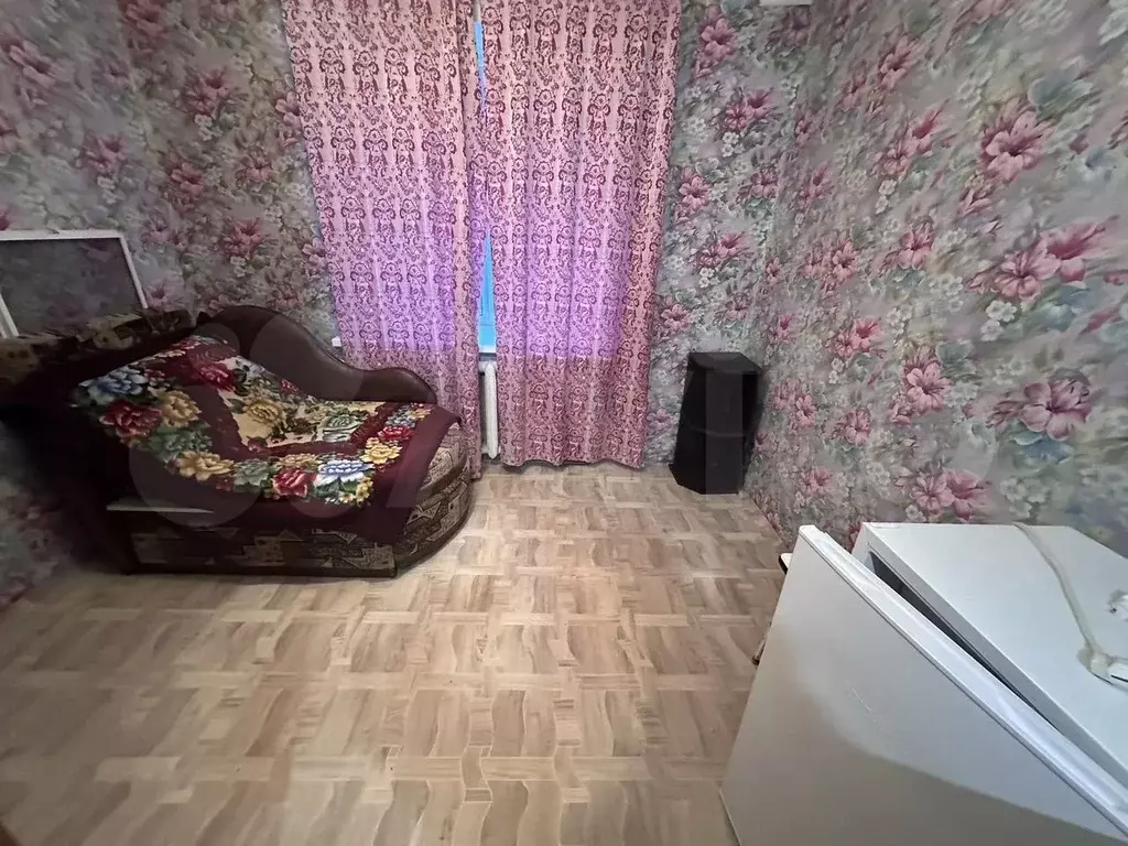 Комната 12 м в 1-к., 1/5 эт. - Фото 0