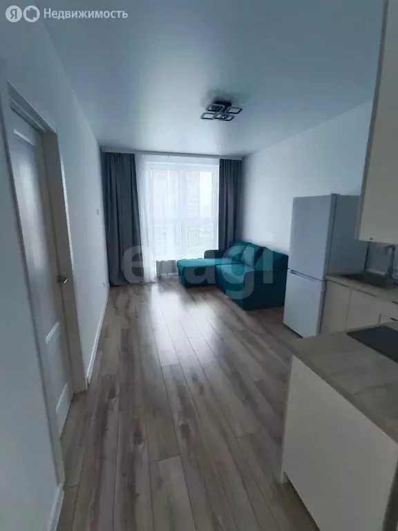 1-комнатная квартира: Тюмень, улица Фармана Салманова, 17 (42 м) - Фото 1