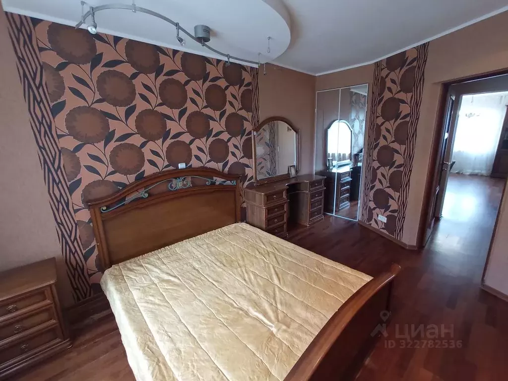 3-к кв. Свердловская область, Екатеринбург ул. Шейнкмана, 104 (71.0 м) - Фото 2