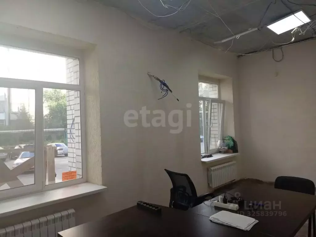 Офис в Саратовская область, Энгельс Степная ул., 35а (350 м) - Фото 1