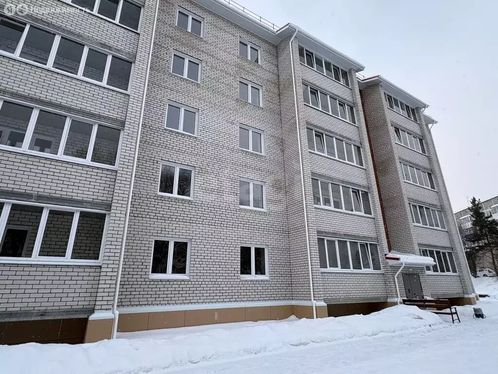 1-комнатная квартира: Кыштым, улица Калинина, 166 (54.3 м) - Фото 1