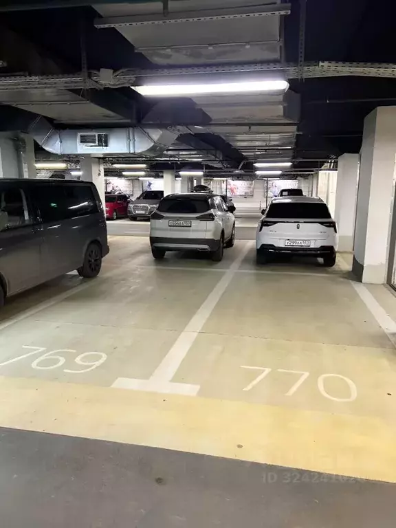 Гараж в Московская область, Красногорск ул. Авангардная, 3 (14 м) - Фото 1