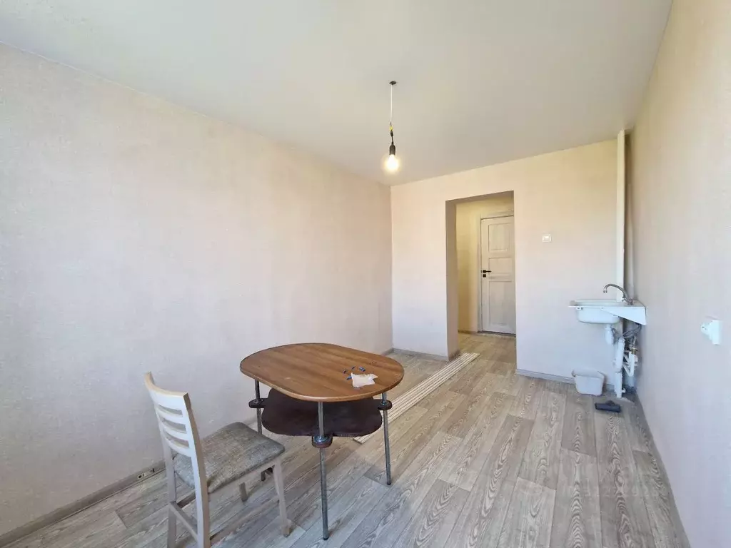 3-к кв. Красноярский край, Емельяново пгт ул. СПТУ-81, 1А (74.9 м) - Фото 1