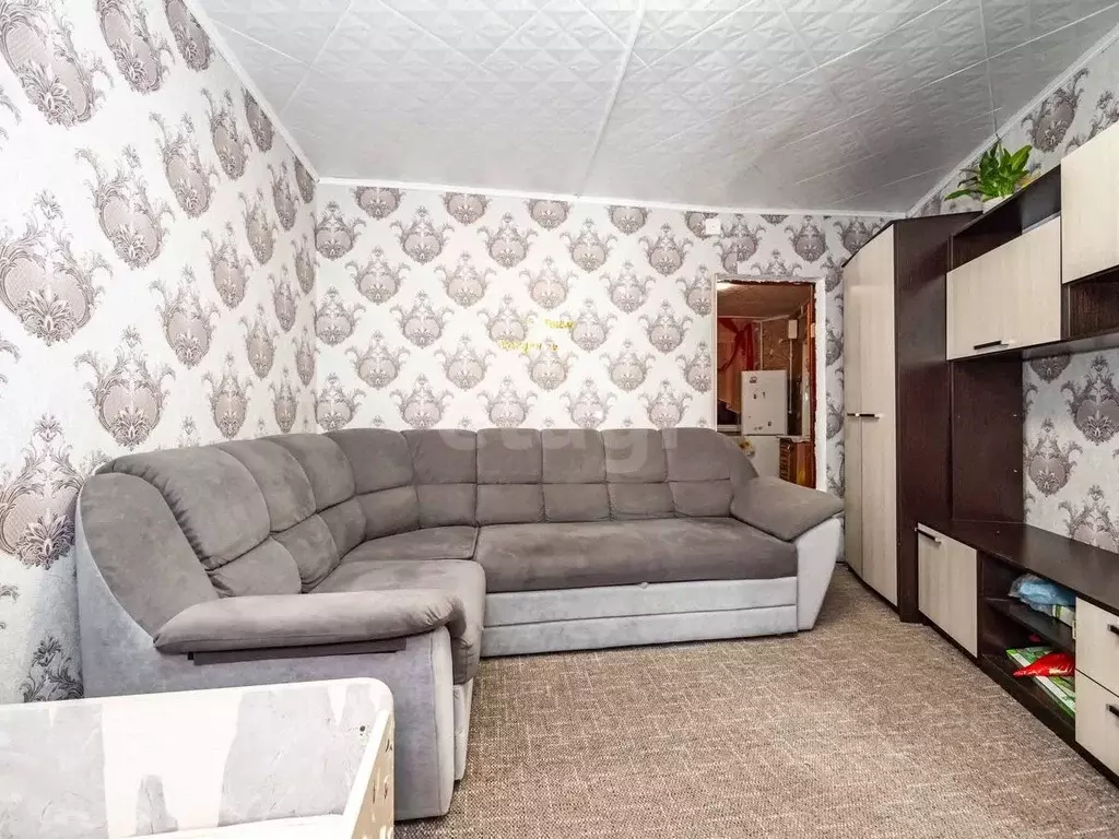 Комната Новосибирская область, Новосибирск ул. Толбухина, 25 (29.9 м) - Фото 1