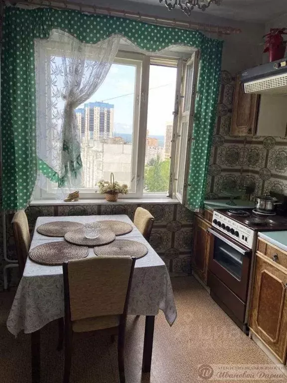 2-к кв. Самарская область, Самара Солнечная ул., 15 (52.5 м) - Фото 0