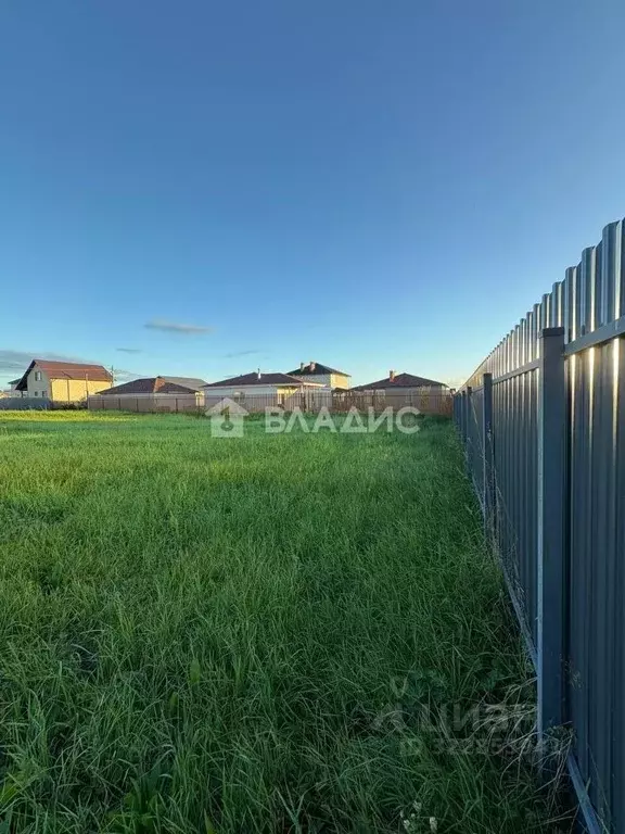 Участок в Ленинградская область, Гатчинский муниципальный округ, д. ... - Фото 2