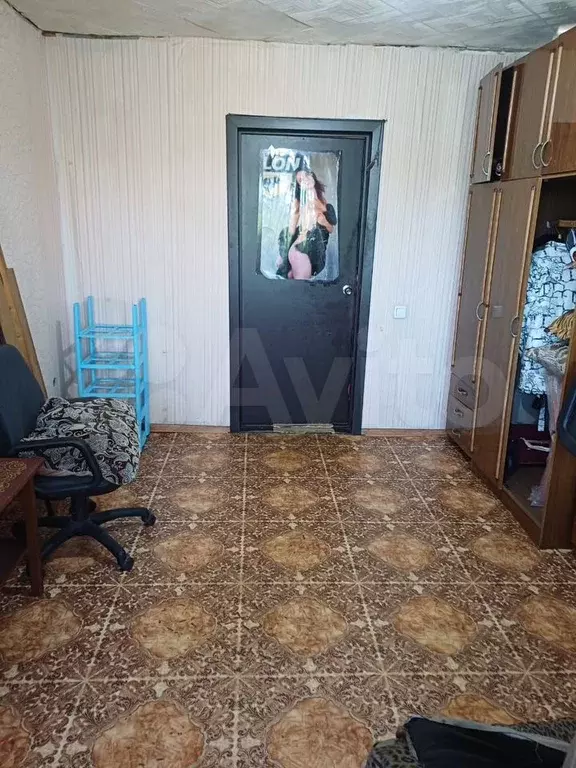 Комната 16 м в 4-к., 4/4 эт. - Фото 1