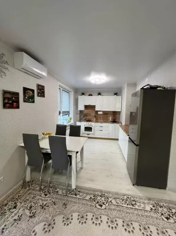 2-к кв. Татарстан, Альметьевск ул. Автомобилистов, 7 (59.3 м) - Фото 1