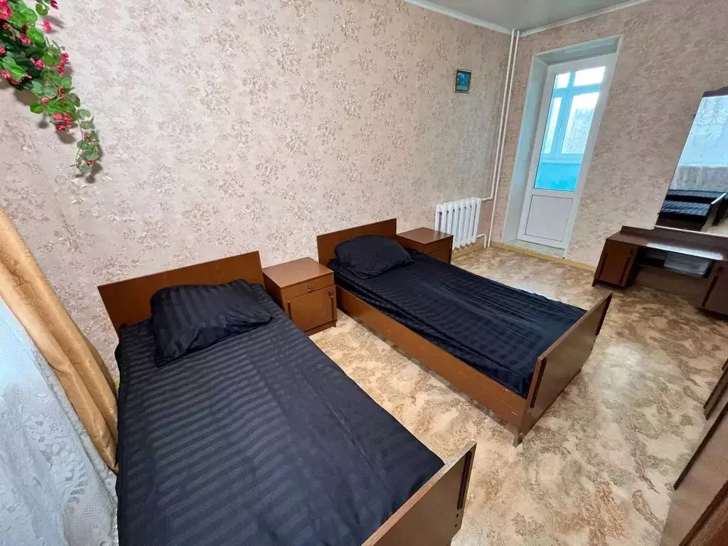 2-к кв. Ленинградская область, Волхов Красноармейская ул., 7 (58.0 м) - Фото 0