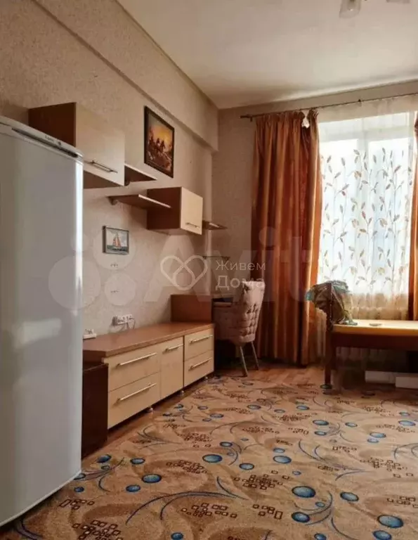 Комната 19,5 м в 1-к., 5/5 эт. - Фото 1