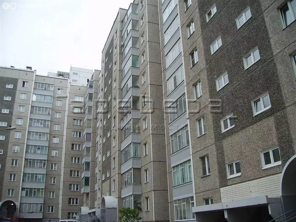 4-комнатная квартира: Красноярск, улица Алёши Тимошенкова, 129 (90 м) - Фото 0