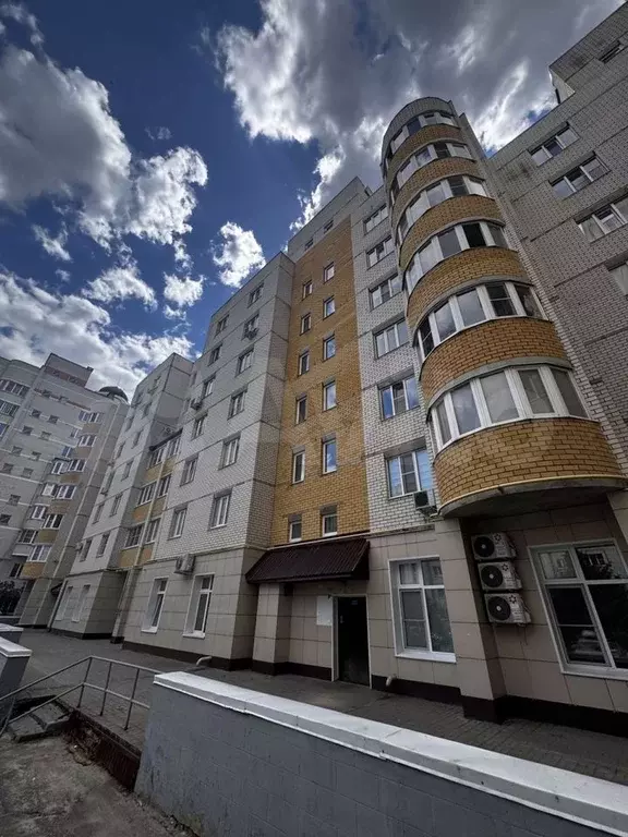 2-к. квартира, 70 м, 6/7 эт. - Фото 0