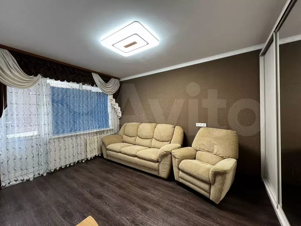 2-к. квартира, 42 м, 3/9 эт. - Фото 1