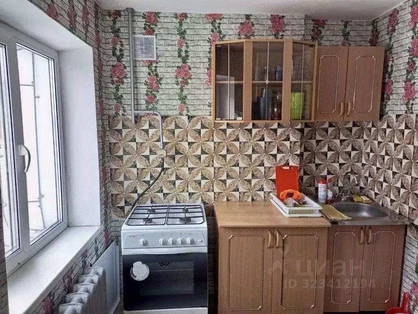 3-к кв. Омская область, Омск Городок Нефтяников мкр, ул. 1-я ... - Фото 1