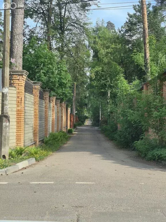 Дом в посёлок городского типа Красково, улица Мичурина, 4 (400 м) - Фото 1