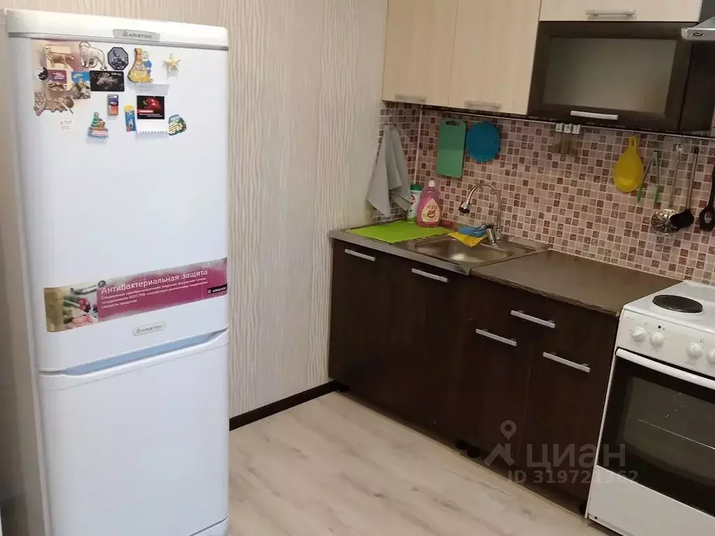 Студия Тюменская область, Тобольск 15-й мкр, 18 (35.0 м) - Фото 0