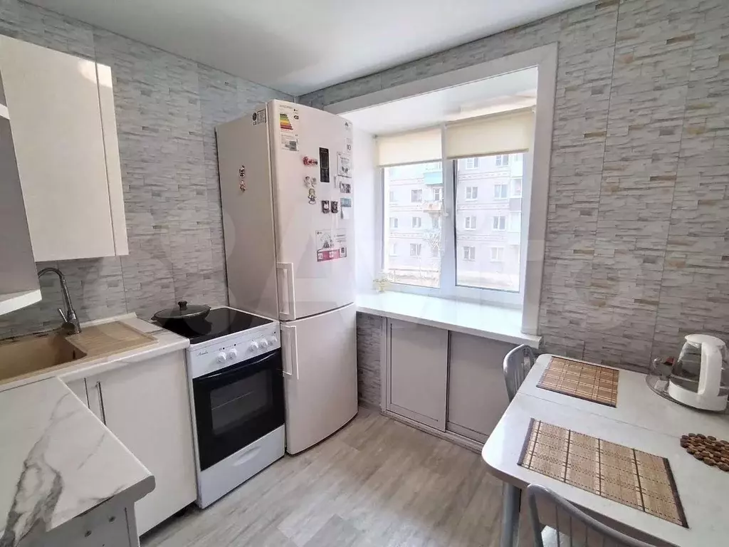 2-к. квартира, 46 м, 2/5 эт. - Фото 0