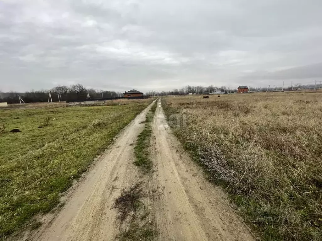 Участок в Краснодарский край, Горячий Ключ ул. Вокзальная Площадь (5.9 ... - Фото 1