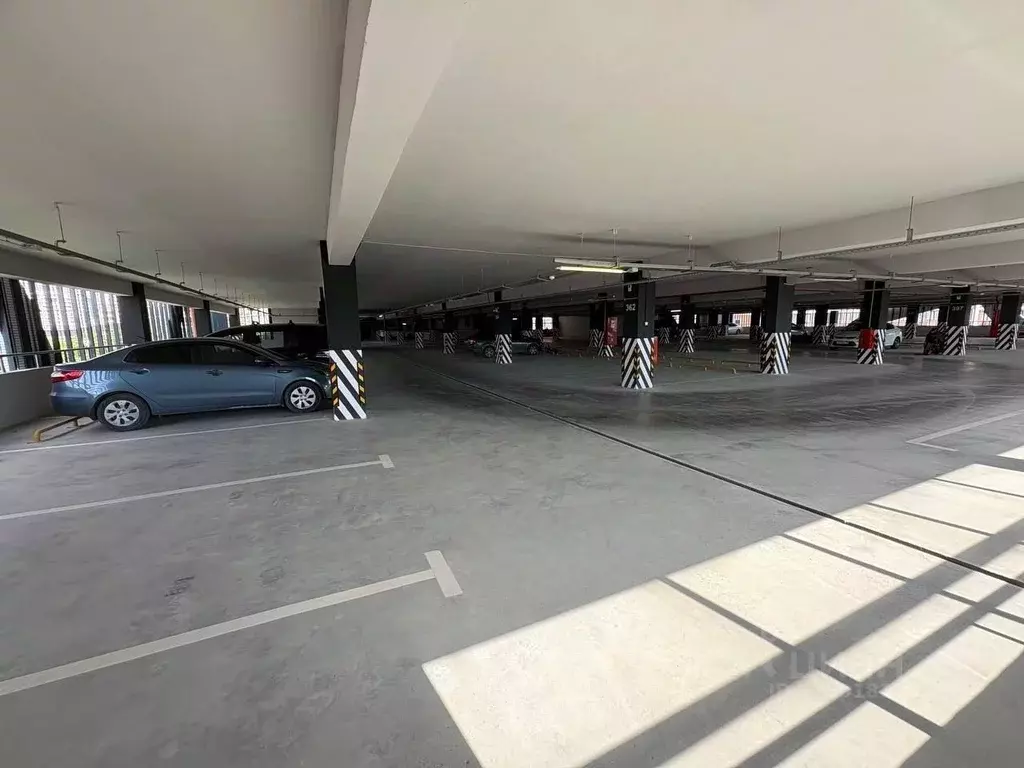 Гараж в Краснодарский край, Новороссийск Арена жилой комплекс (14 м) - Фото 2