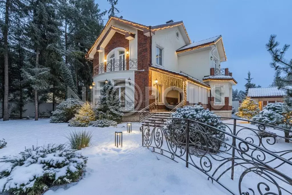 Дом в Москва д. Кузнецово, Вик кп,  (264 м) - Фото 1