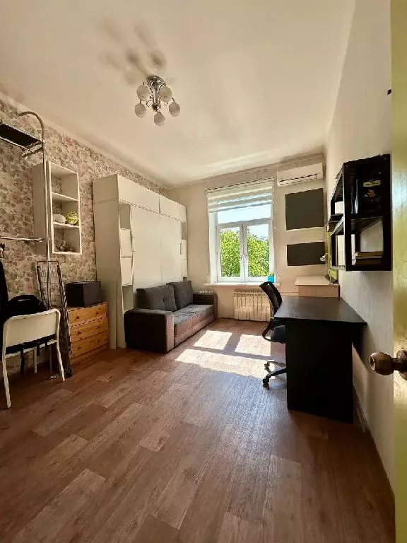 Продается комната в 3-комнатной квартире - Фото 0