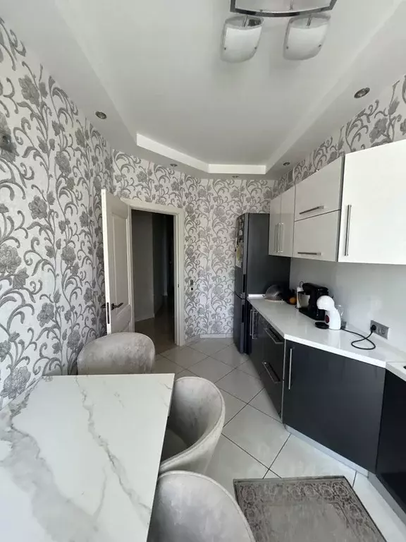 4-к кв. Москва ул. Крылатские Холмы, 24 (100.0 м) - Фото 0