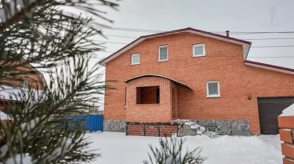 Дом в Омская область, Омский район, с. Троицкое ул. Парадная, 2 (220 ... - Фото 1