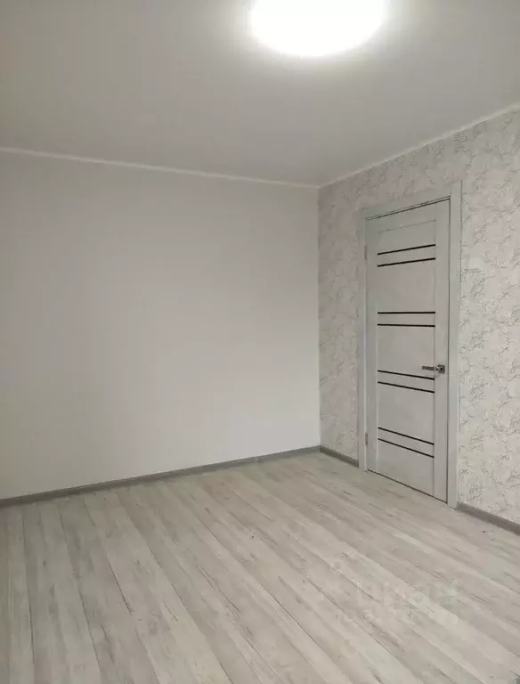 1-к кв. Саратовская область, Энгельс Волжский просп., 46а (28.7 м) - Фото 1