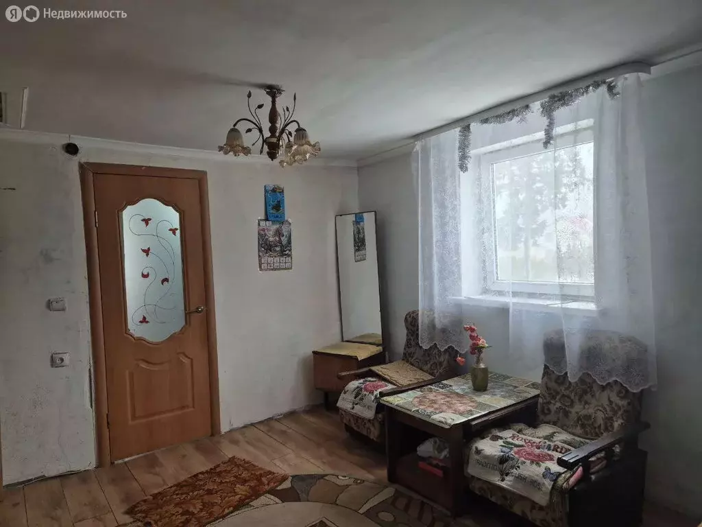 2-комнатная квартира: Янтарный городской округ, посёлок Покровское, ... - Фото 1