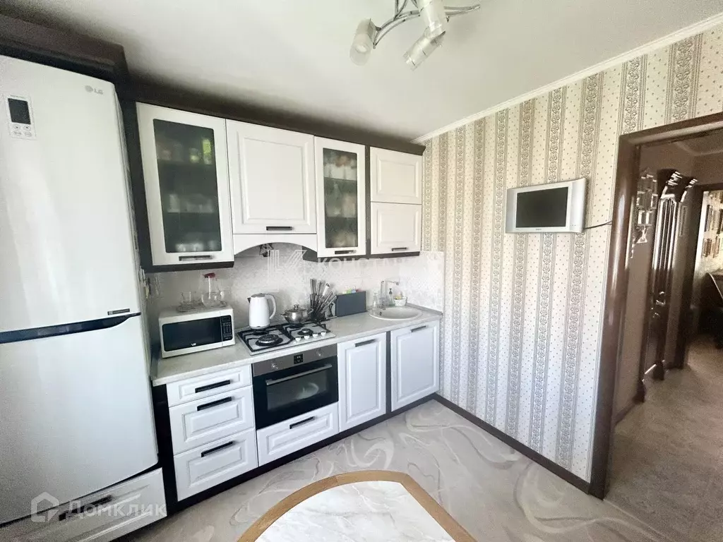 Продаётся 3-к квартира, 65.8 м - Фото 1