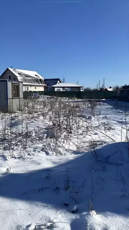 Участок в Ленинградская область, Коммунар Гатчинский район, Кленовый ... - Фото 0