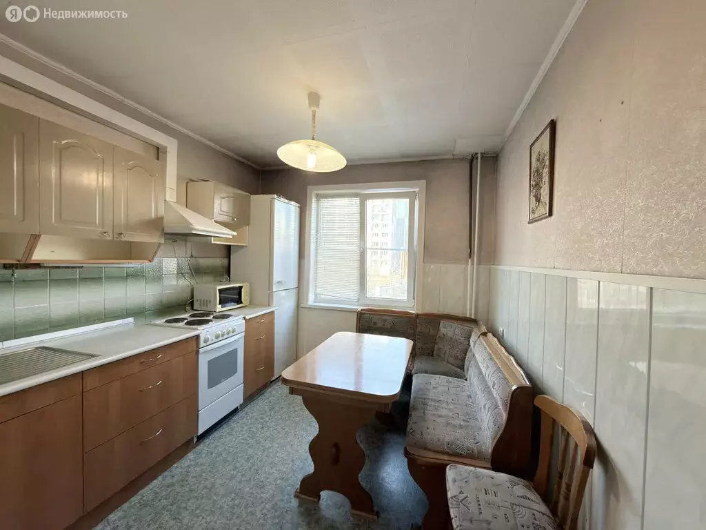 3-комнатная квартира: Новокузнецк, улица Рокоссовского, 9 (65.2 м) - Фото 1