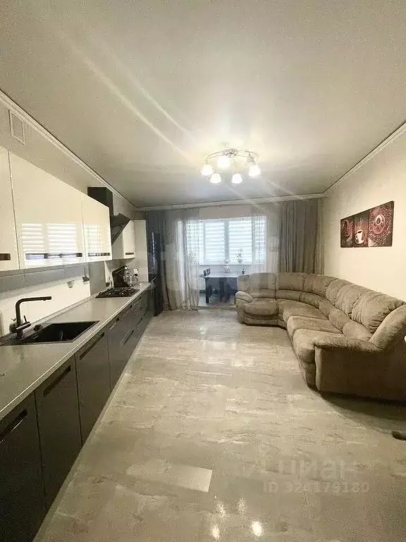 2-к кв. Калужская область, Калуга ш. Грабцевское, 132к1 (84.1 м) - Фото 2