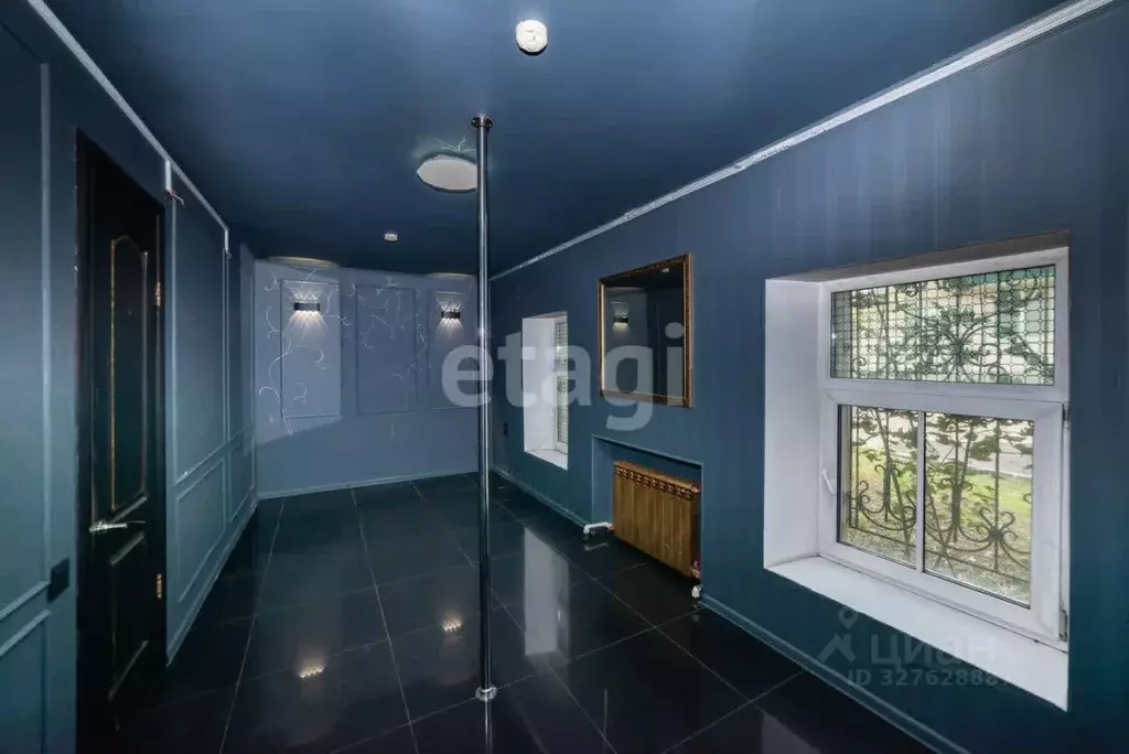 Помещение свободного назначения в Курганская область, Курган Советская ... - Фото 1