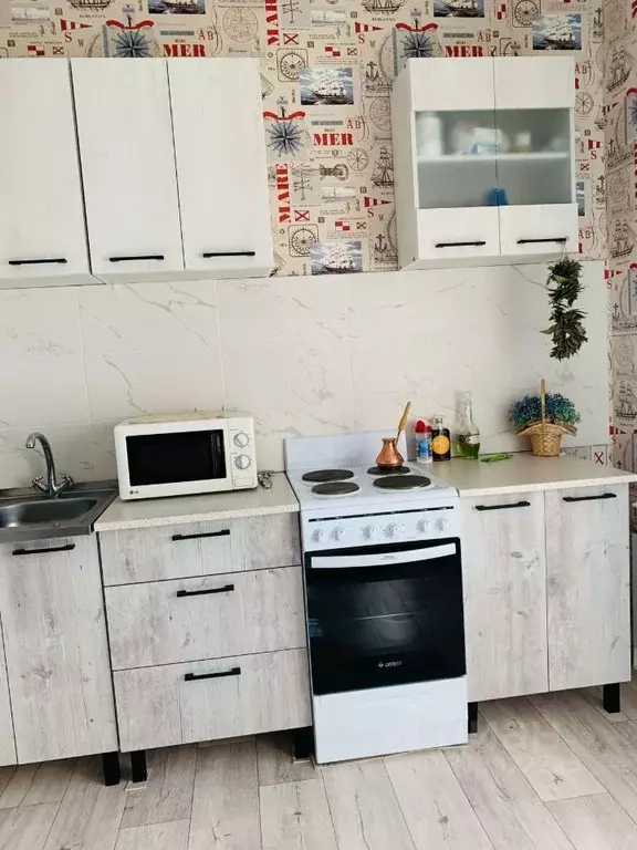 1-к кв. Волгоградская область, Волгоград ул. Милиционера Буханцева, 40 ... - Фото 2