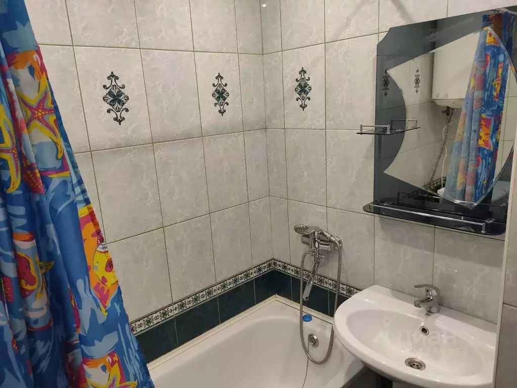 2-к кв. Саратовская область, Энгельс Ленинградская ул., 35 (65.0 м) - Фото 2