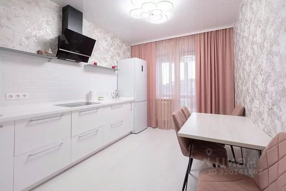 1-к кв. Томская область, Томск Базарный пер., 7 (50.0 м) - Фото 2