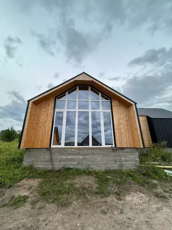 Дом в Красноярский край, Березовский район, Зыковский сельсовет, д. ... - Фото 1